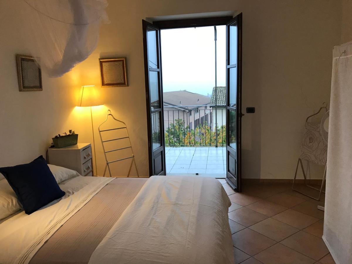 Viaggio Della Vita B&B Fontanile Exterior foto